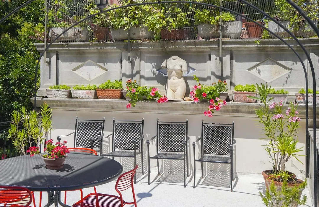 Family Apartment With Terrace Venice Historical Center-1